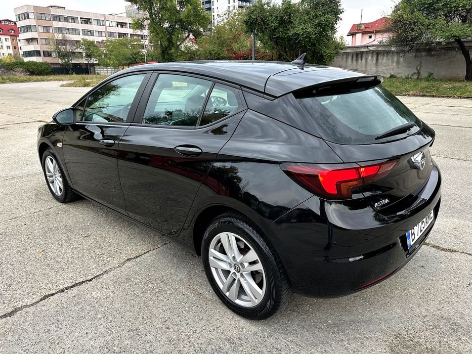 Opel Astra 2020-1.6 diesel-automata-unic proprietar 90.000 km!