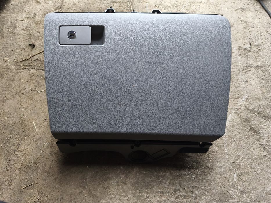 Torpedou bord Volkswagen Passat B6 2005-2010