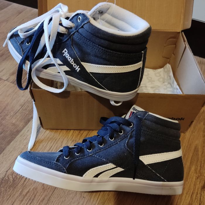 Нови дамски Reebok