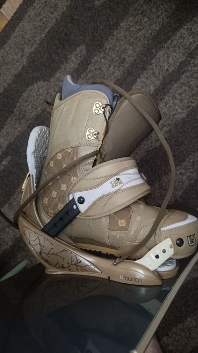 Сноуборд 146 ботинки 38