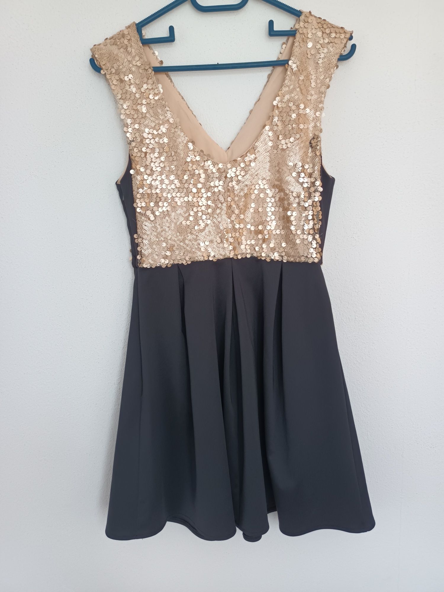 Rochie de ocazie cu paiete nr 36