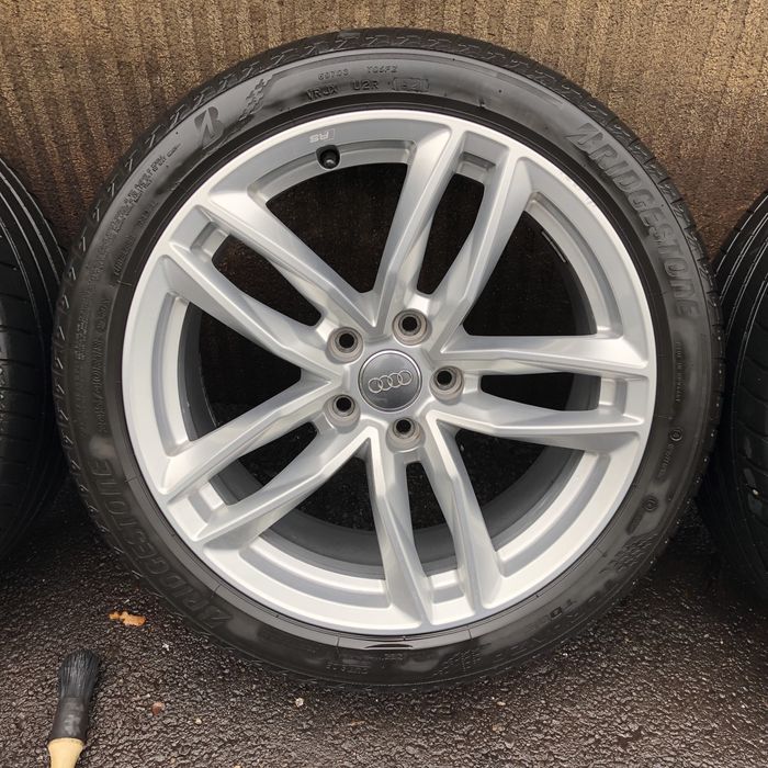 Vand jante Audi RS A4 B9 B8 A6 245/40/18 cod 8W0601025BA originale