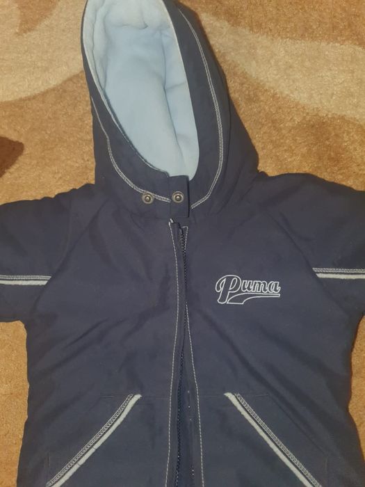 Vând salopeteă Puma