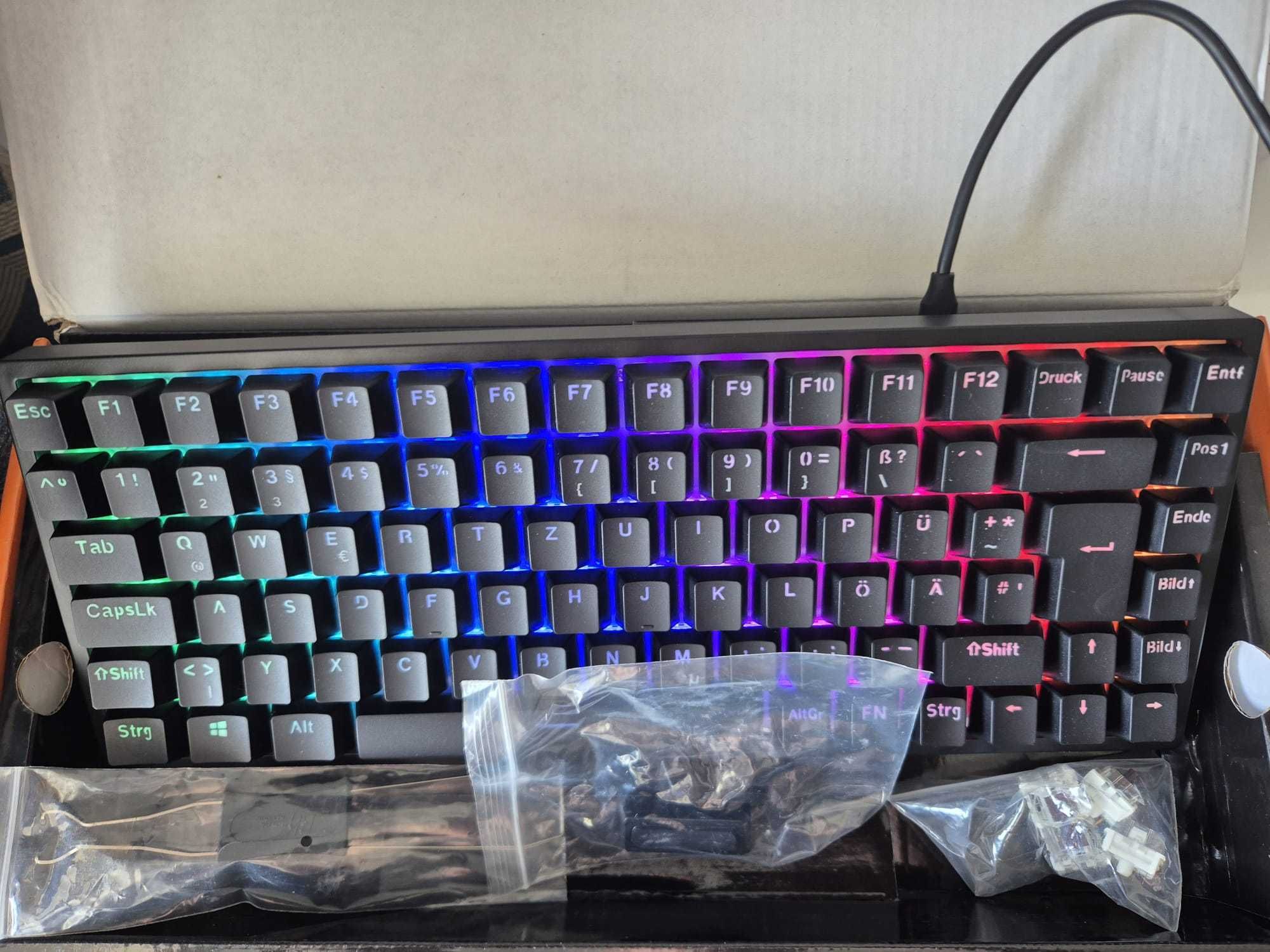 Tastatura mecanica Royal Kludge RK84-DE Bluetooth/Wired(Fara 2.4 ghz)
