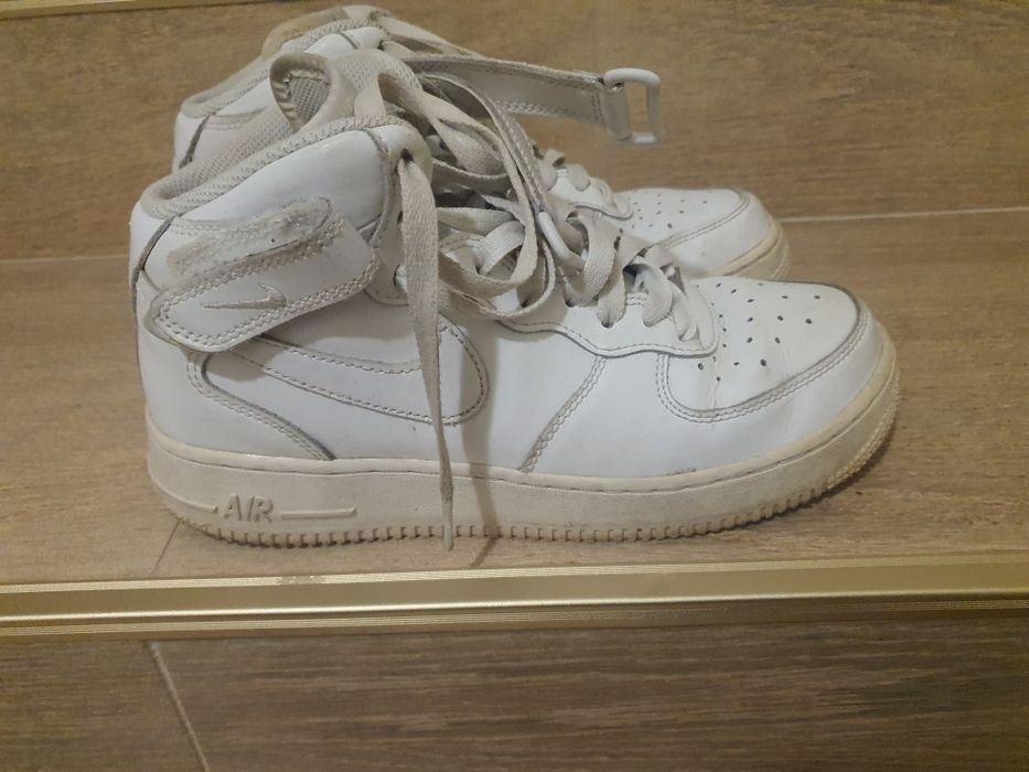 Оригинални кецове Nike Air Force 1