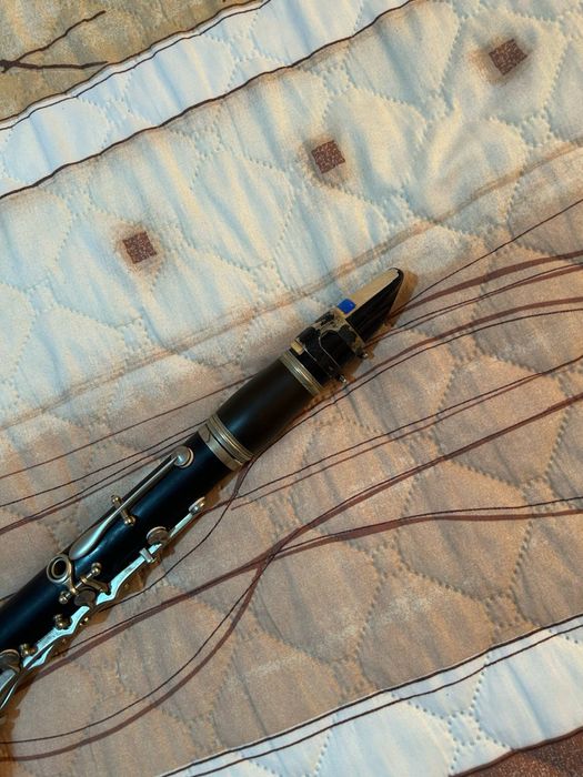 Продавам Кларинет в добро състония !