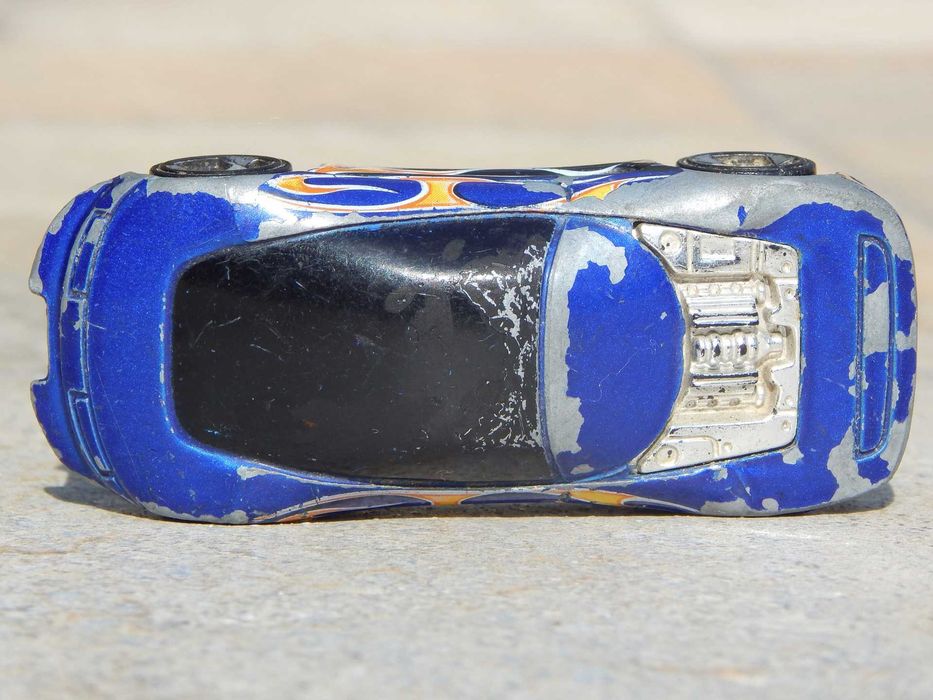 Macheta masina concept Buick Wildcat Hot Wheels 1993 uzata