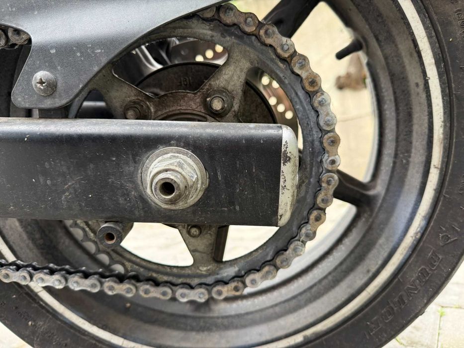 Suzuki Gladius 650 (SFV-650) limitat A2