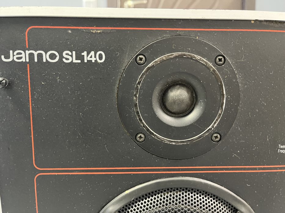 Колони Jamo SL140 - Мощен и чист звук