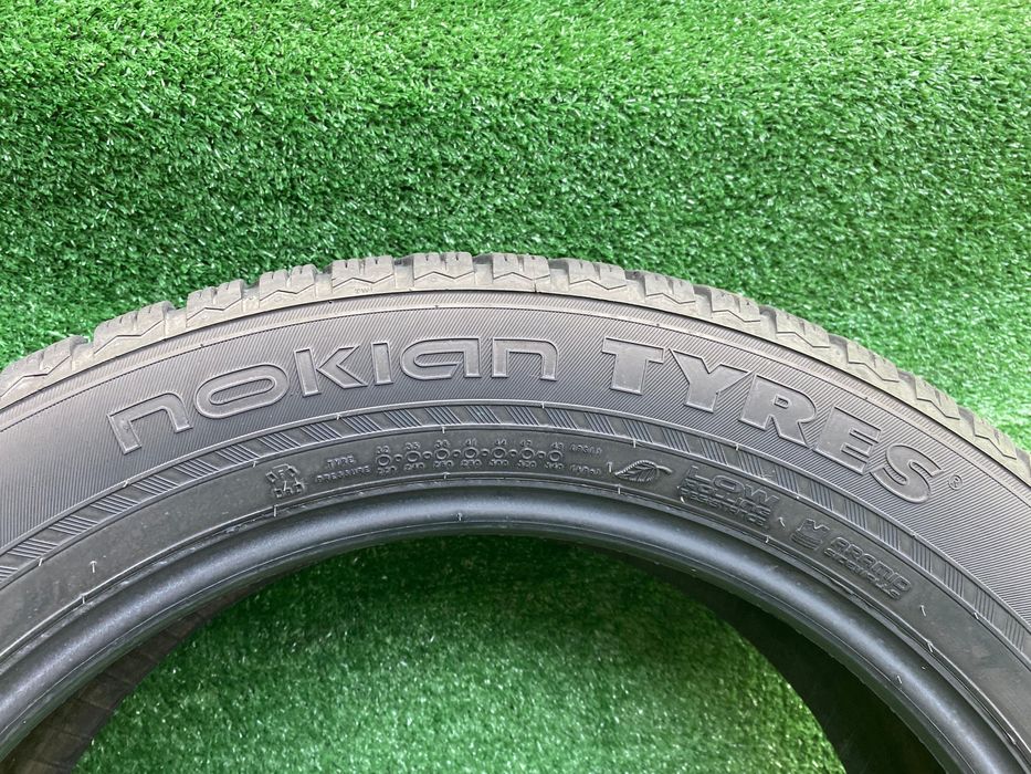 Set 4 anvelope iarna 235 55 R19 Nokian Tyres SUV 4 Dot 4620 si 5120