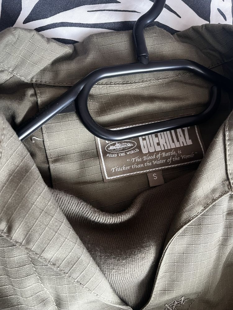 Corteiz Guerillaz Khaki Drilltop