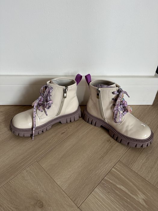 Ghete marimea 30 de fete din piele