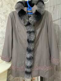 Женская зимняя куртка серого цвета 52-56 размер