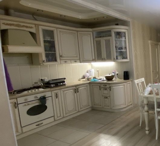 Срочно кухонный гарнитур продается