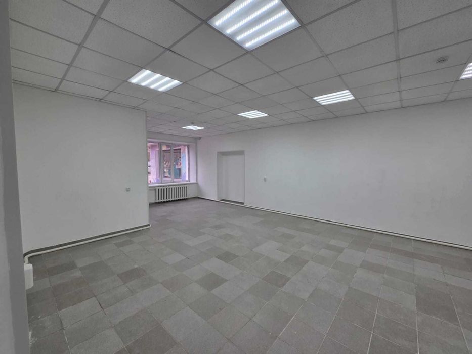 Сдам 100 кв на 1 этаже