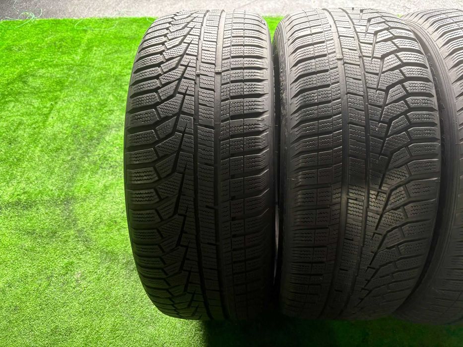 Anvelope Iarna 225/50/18 Hankook