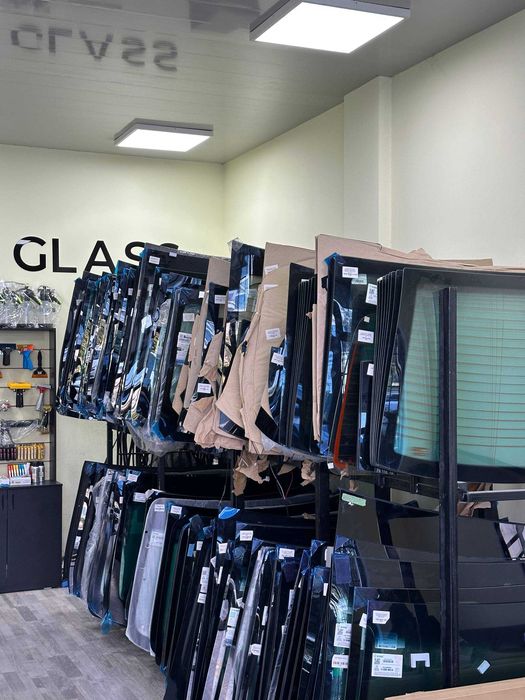 MONZA Заднее стекло