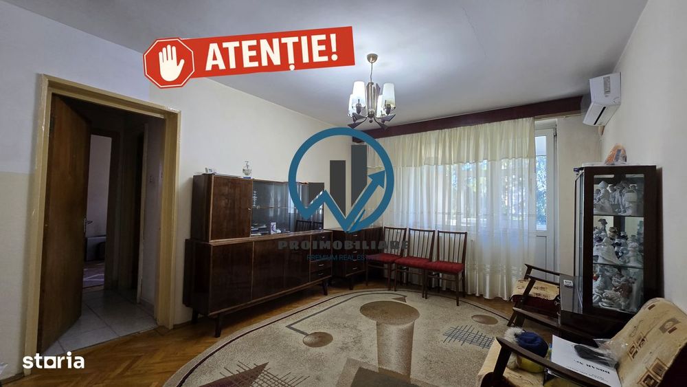 Vând apartament Negru Voda
