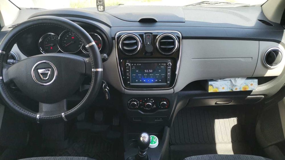 Navigatie android Dacia Renault Logan Sandero Duster Lodgy Dokker Clio