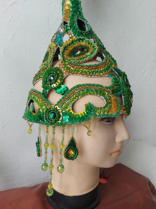 Казахское платье с саукеле ручной работы 42-44 размер