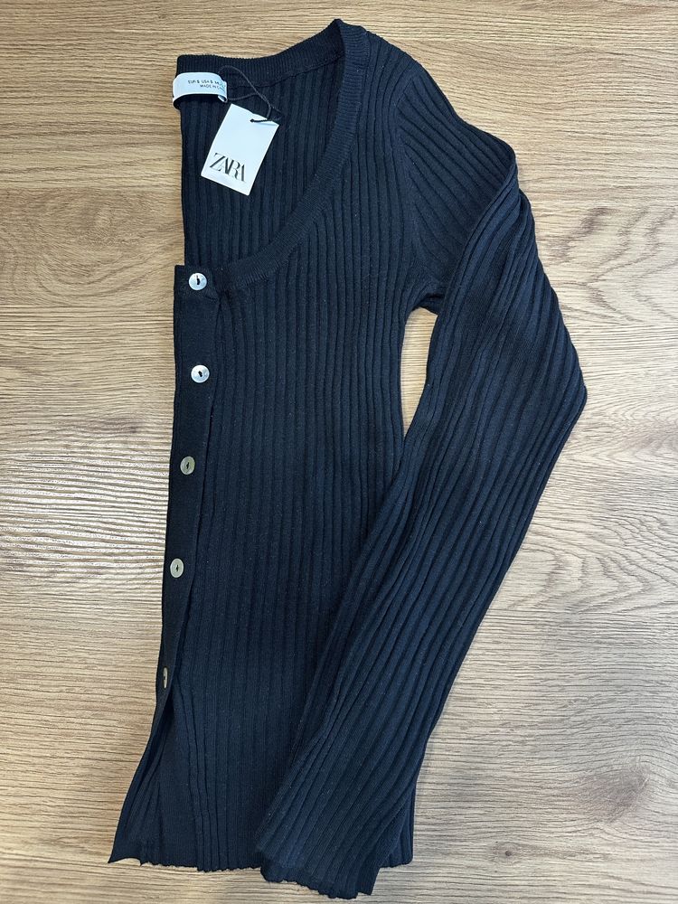 Zara нова жилетка