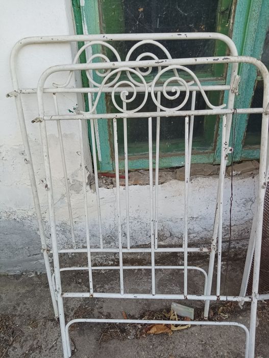 Продавам,детско легло