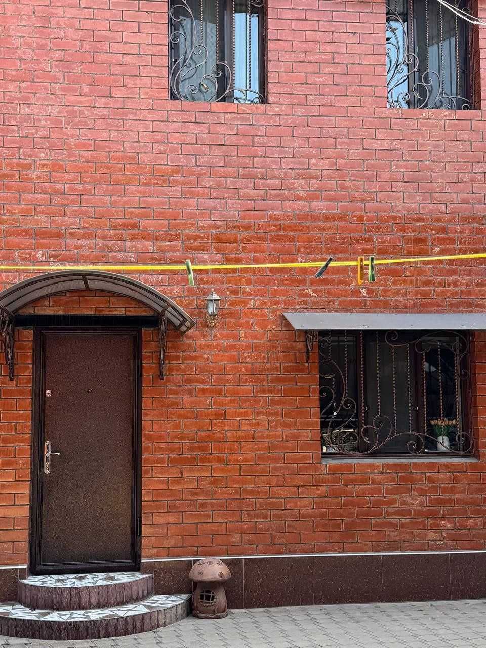 2,3 сотки. 2-этажный дом, 4 комнаты, 140 м². Метро Ташкент, Сарыкулька