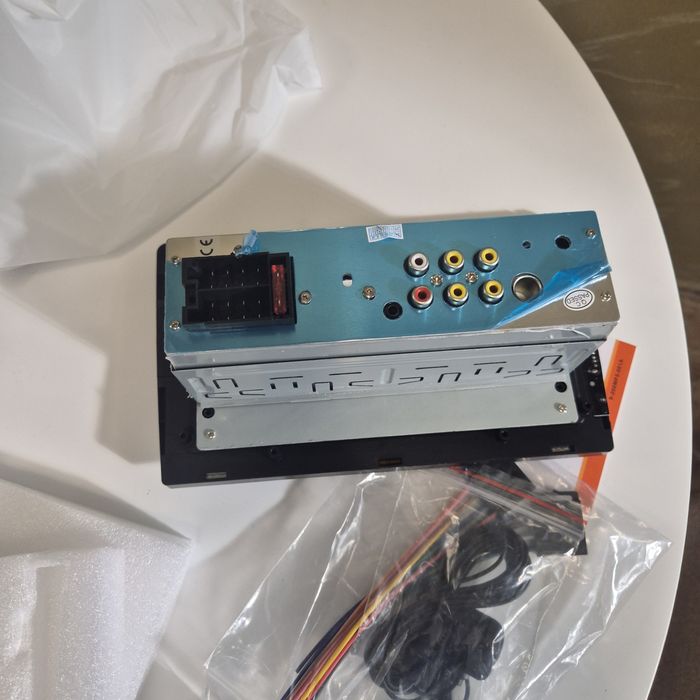 Топ Цена!9-инчовс HD LCD мултимедиа, плейър с камера за заден ход 1