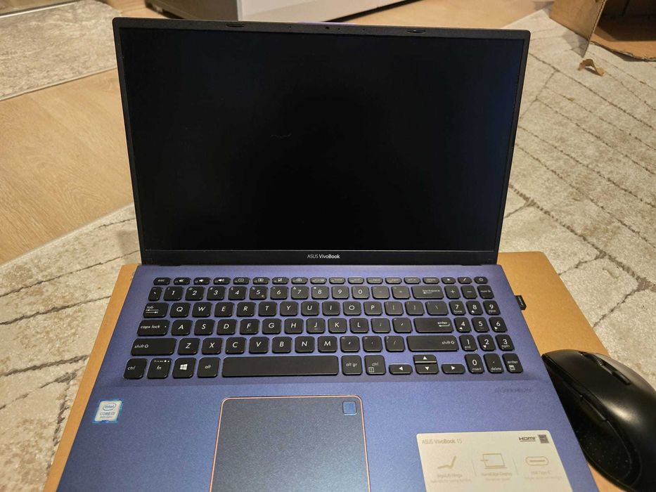 Asus vivobook x512f, I3-8145U\12GB\250Gb\Amprenta, in cutie-impecabil