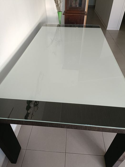 Masă cu blat din sticlă securizată 190/95