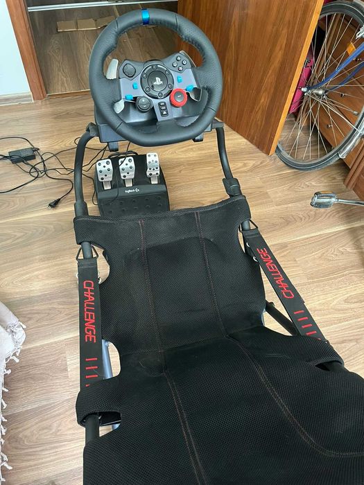 Volan gaming Logitech G29 Driving Force PS4, PS5 + Playseat Challenge