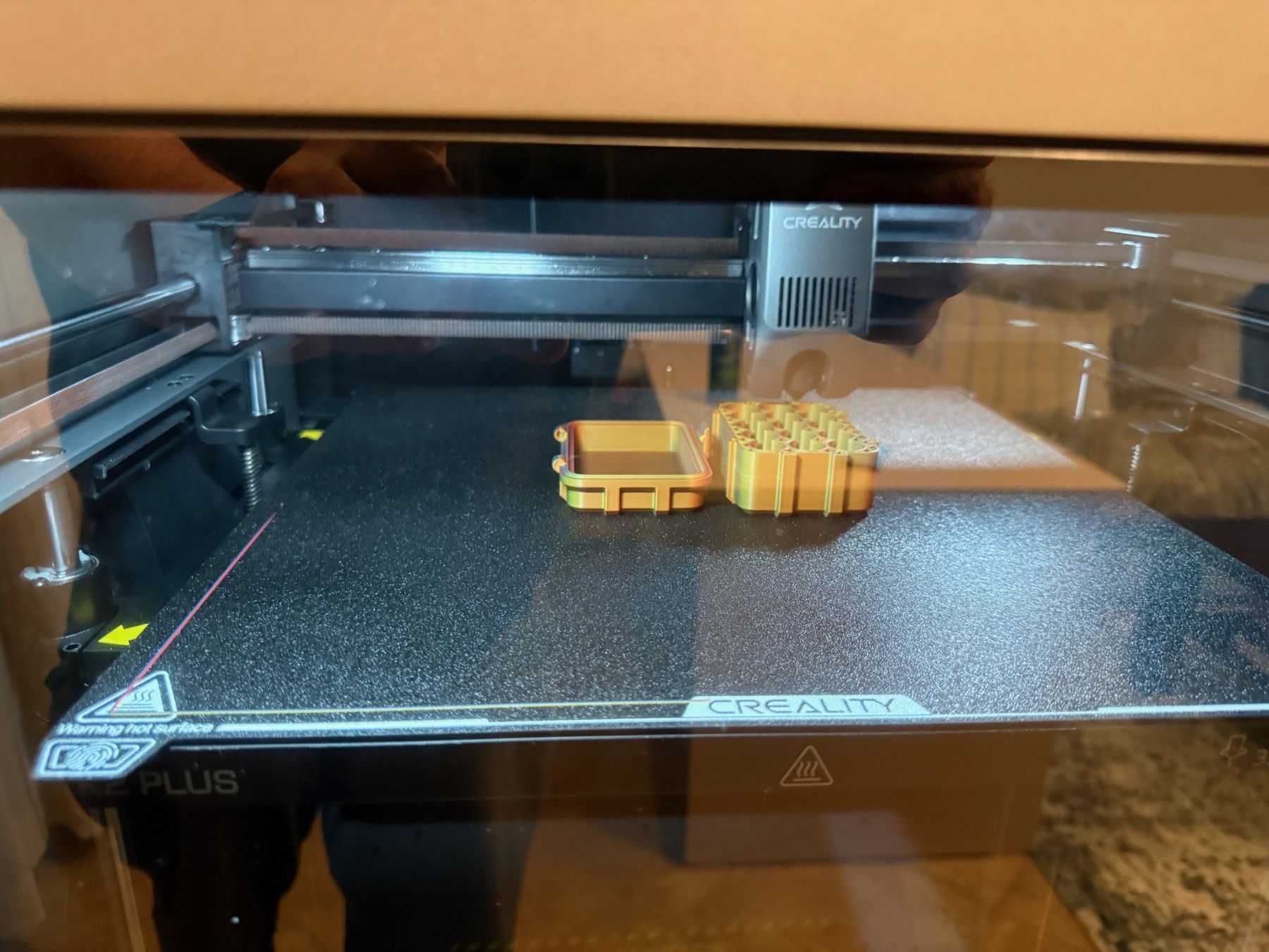 3D принтер Creality K2 Plus до 16 цвята (4 автоматични подаващи с-ми)