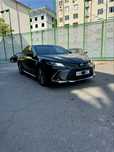 Toyota Camry hybrid full
