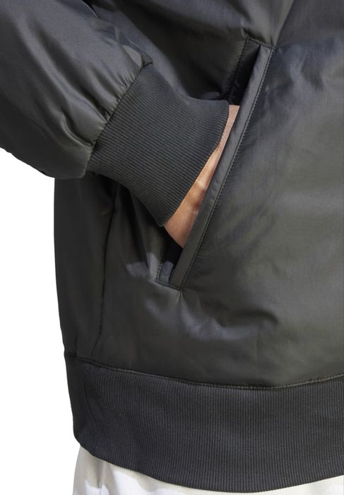 Яке Adidas Sportwear Brand Lov