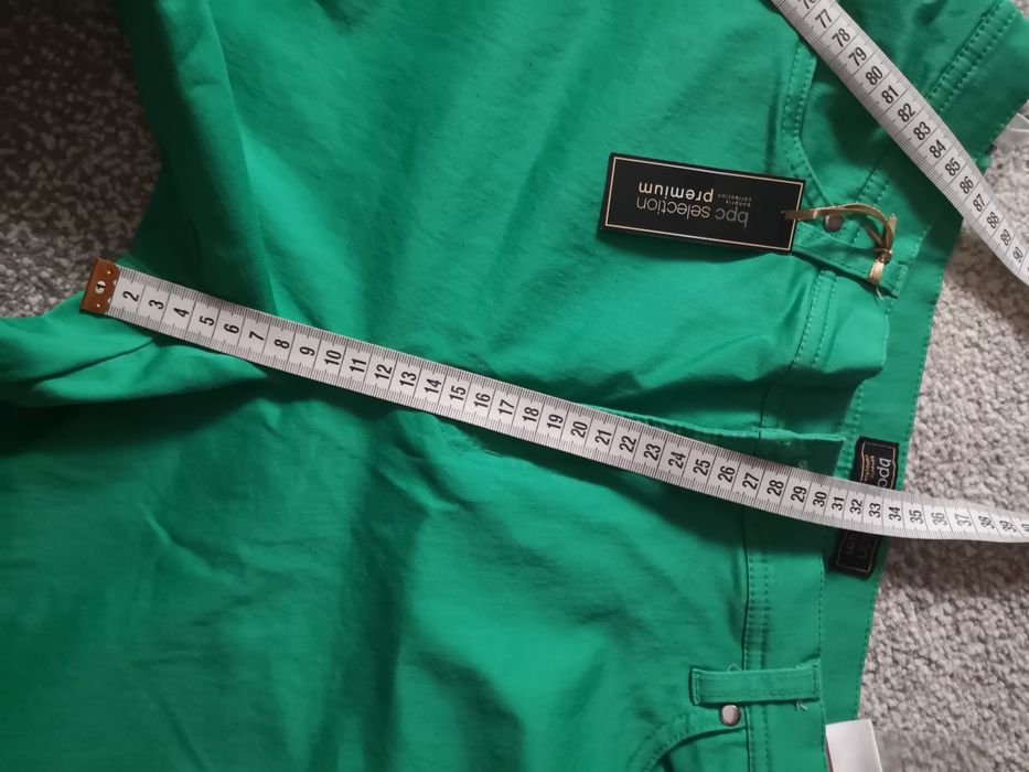 Pantaloni verde jad 42 bonprix
