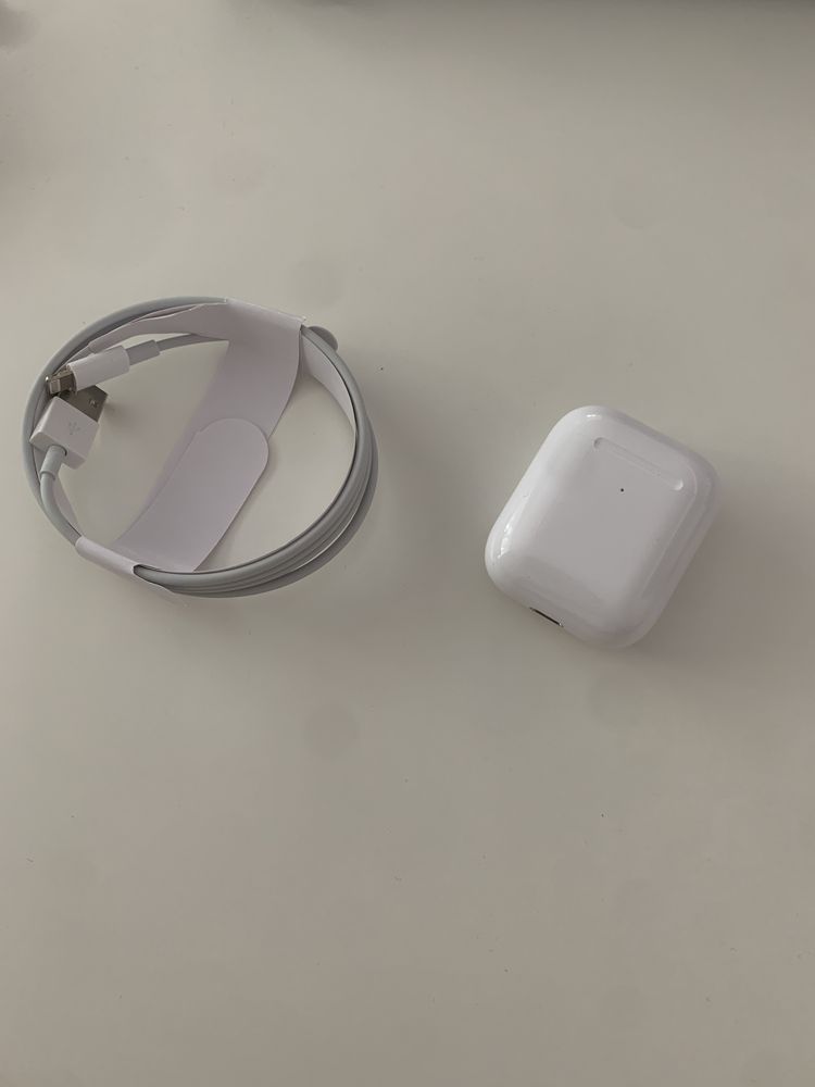 Airpods 2 (2019 generation)