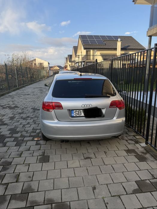 Audi A3 Sportback (8PA) 1.9 TDI (105 CP)