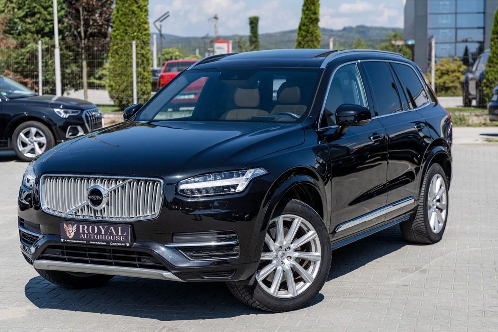 Volvo XC 90 Garantie, T8, Inscription, 7 locuri, Panoramic, Keyless go / entry