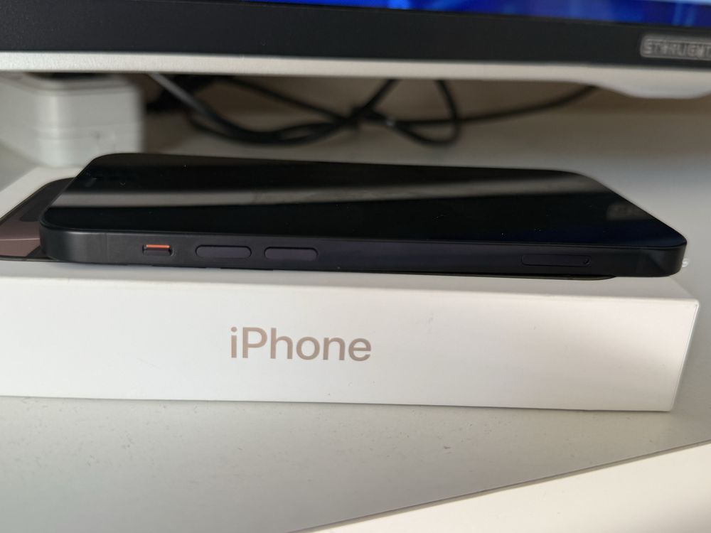 iPhone 12, 128 gb като чисто нов