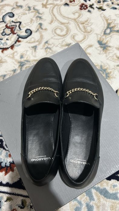 Продается обувь в хорошем состоянии