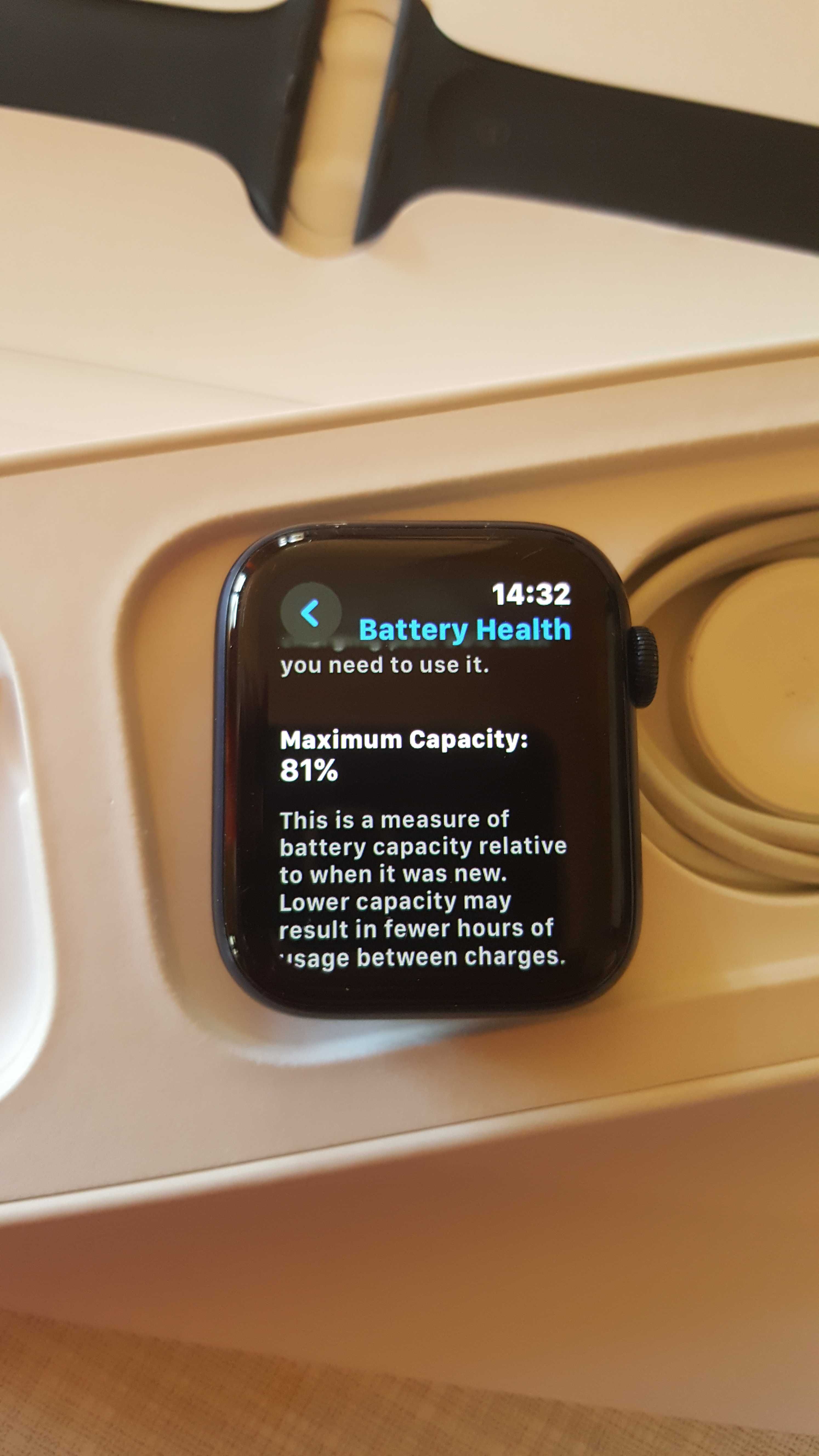 Apple Watch 6 44 (GPS+Cellular)