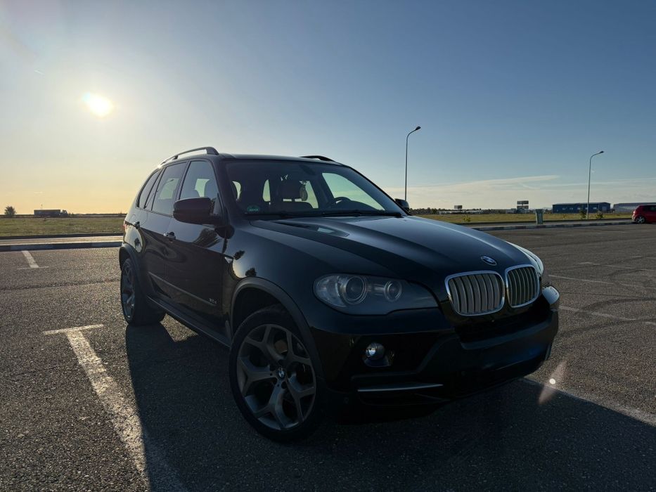 Vând bmw x5 2009