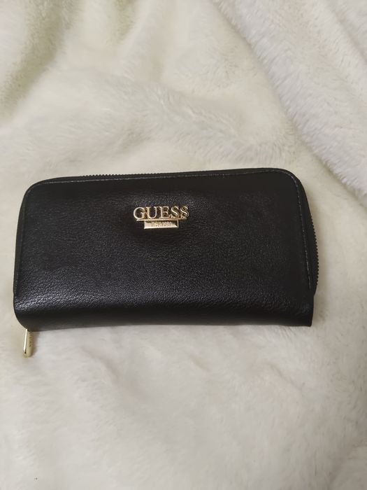 Portofel de dama Guess