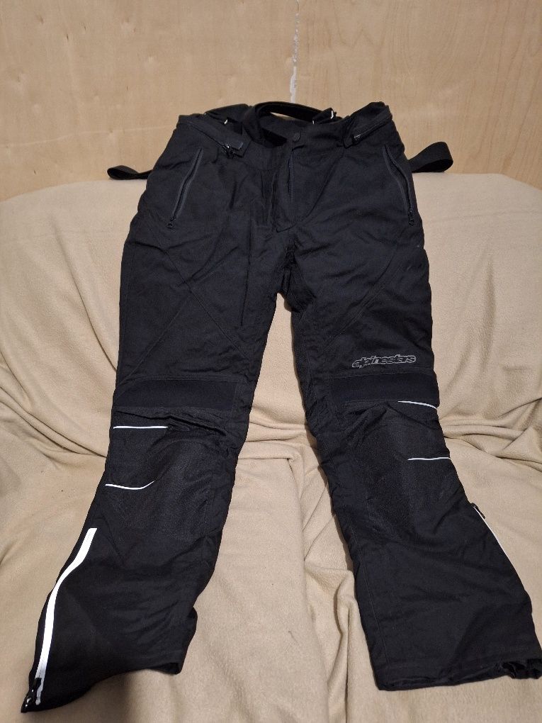 Alpinestars дамски мото екип и боти. ПРОМОЦИЯ за Великден 10%