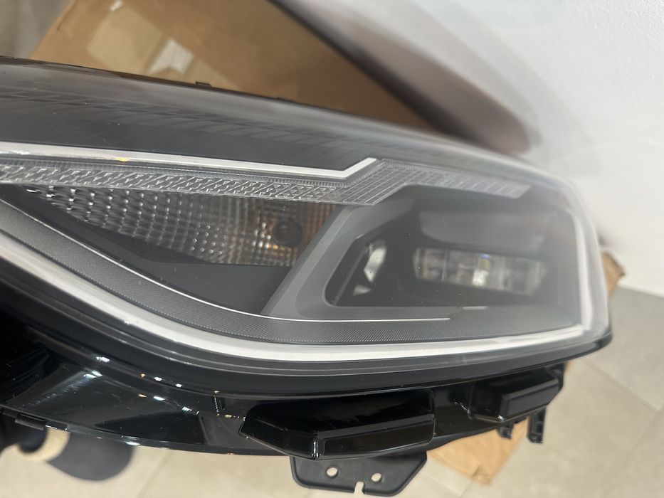Far stanga audi a4 B9 facelift full led Europa