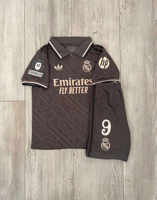 детски футболен екип 3rd  Реал Мадрид 24/25 Mbappe 9 UCL