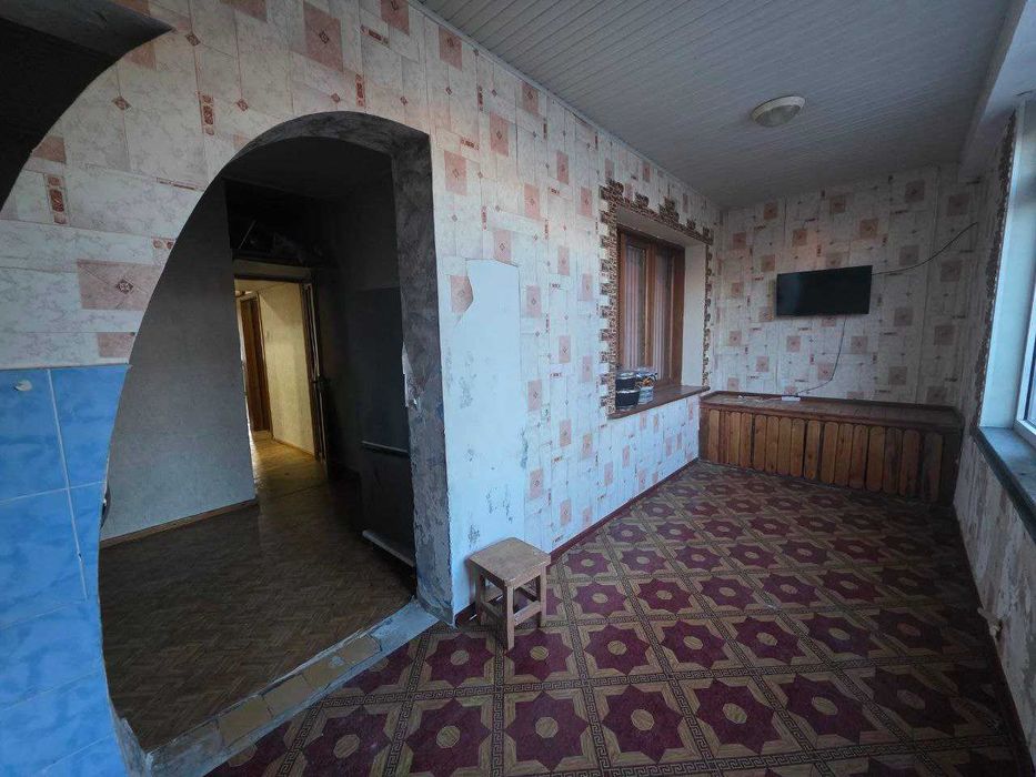 Продаётся 4х комн квартира на 2 этаже Ор-р 5 микрорайон