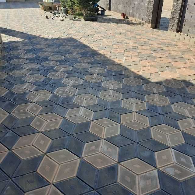 Брусчатка высокого качества.