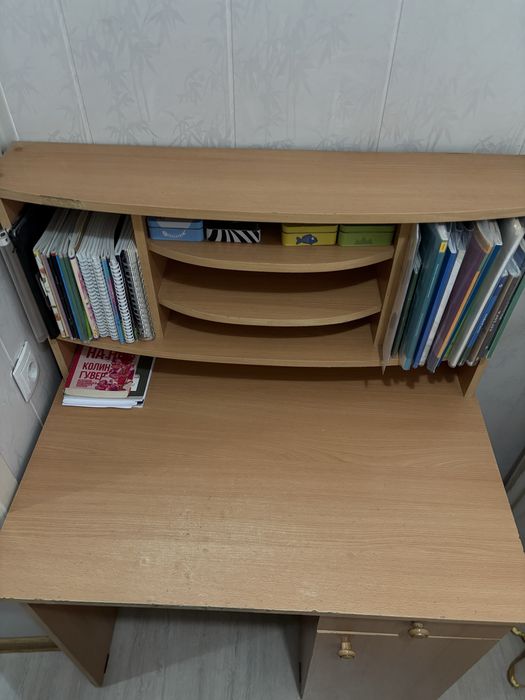 Письменный стол б/у