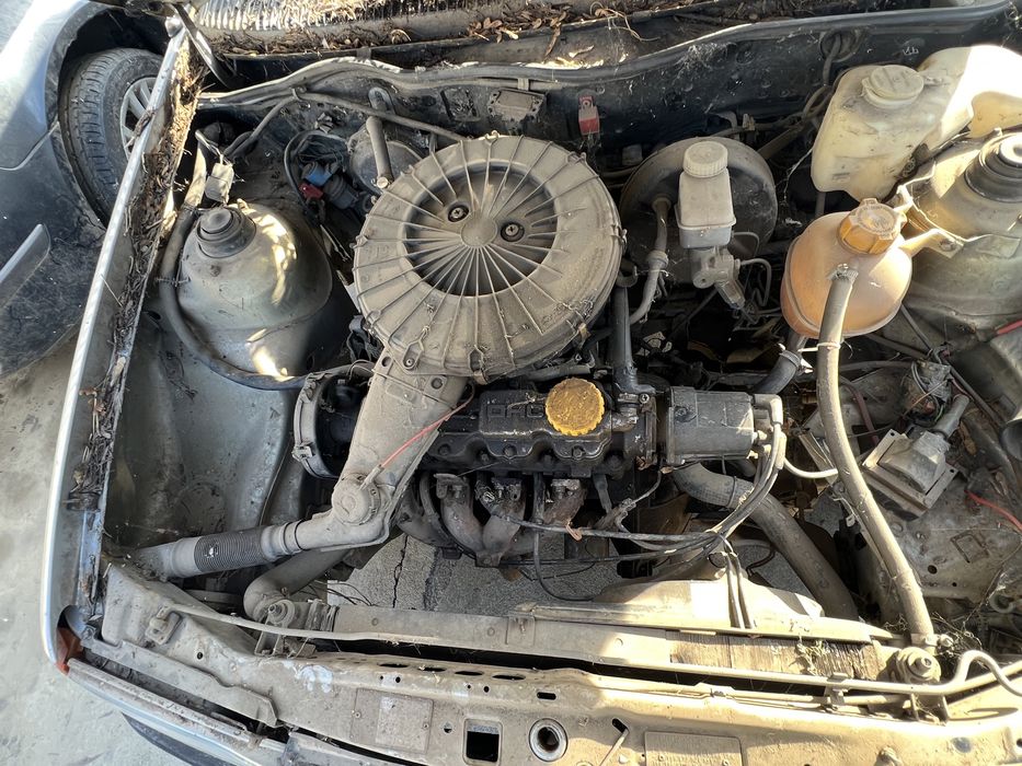 Opel Kadett 1.6 i НА ЧАСТИ